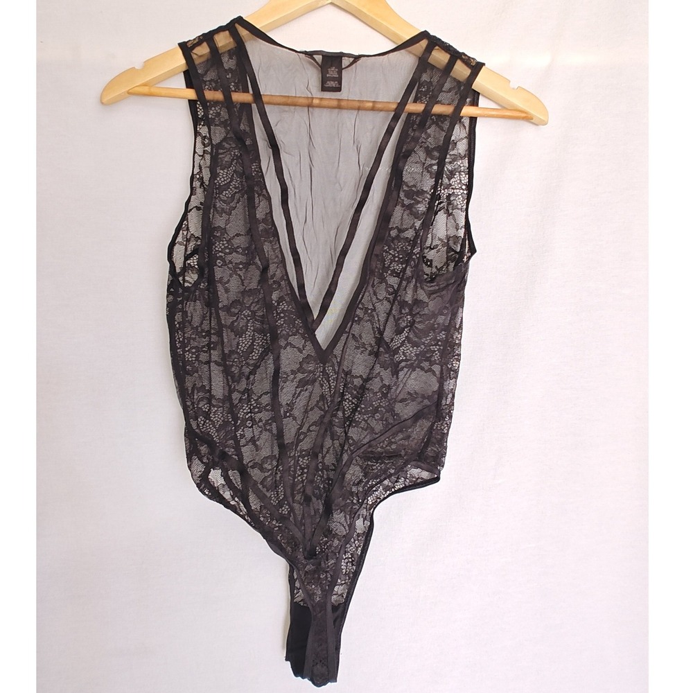 Victoria's Secret Bodysuit Black Lace Sheer Mesh Deep V-Neck Thong Large L‎